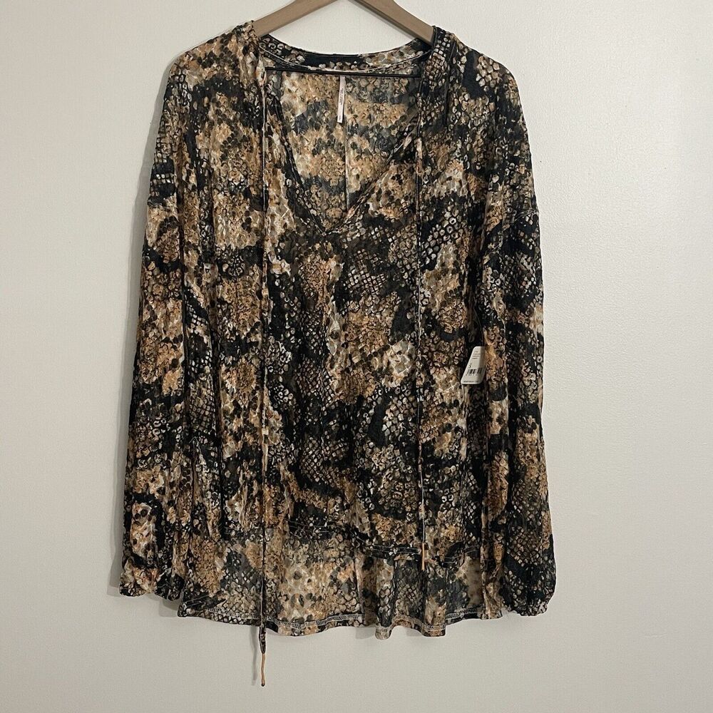 Free People Bohemian Lace Top Women’s Small Snake Print Oversized Slit NWT